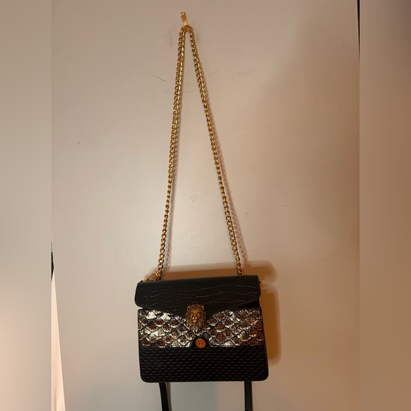 ✌️4/$20✌️ Vegan clutch / handle options - Picture 10 of 13